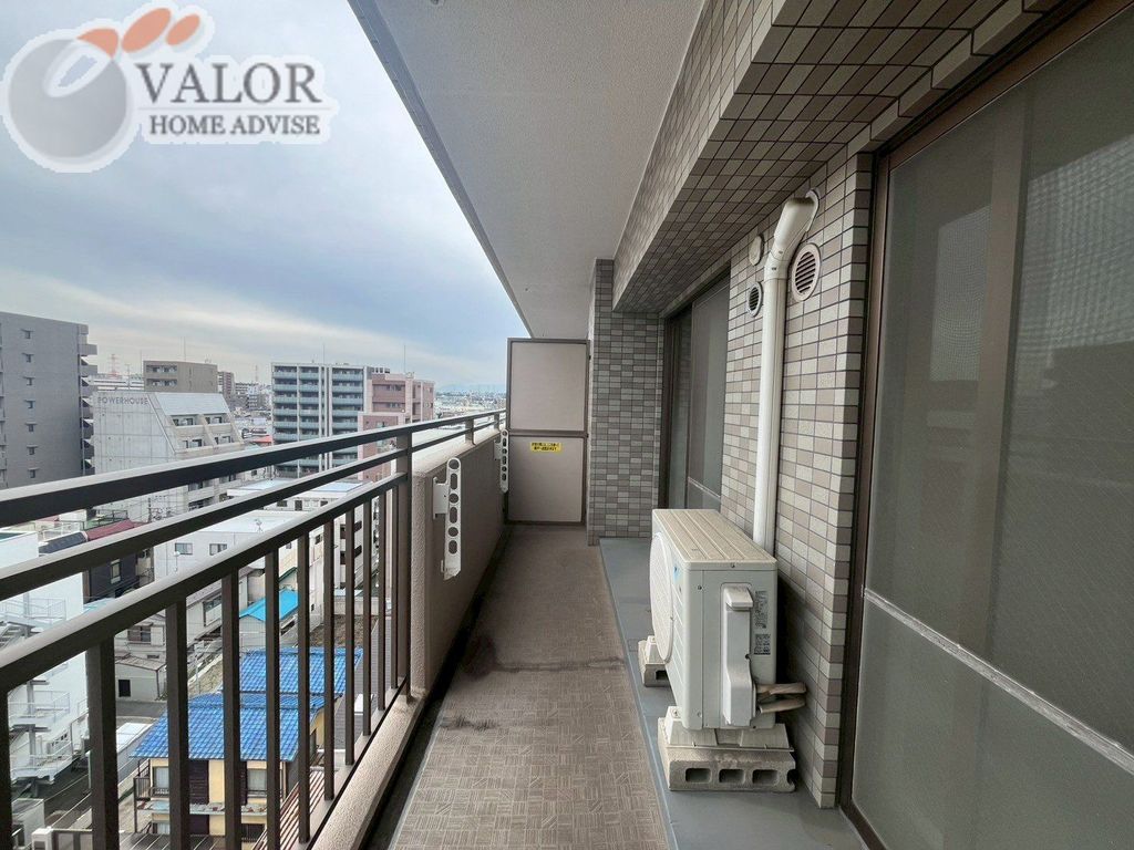 バルコニー　バルコニー