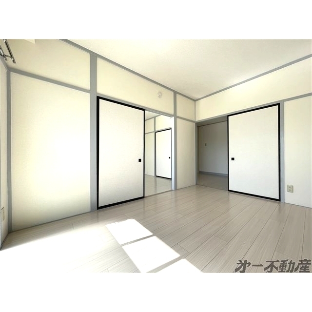 建物外観　洋室