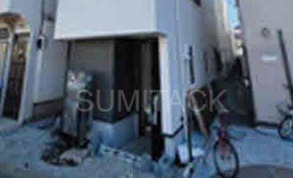 エントランス　駐車場