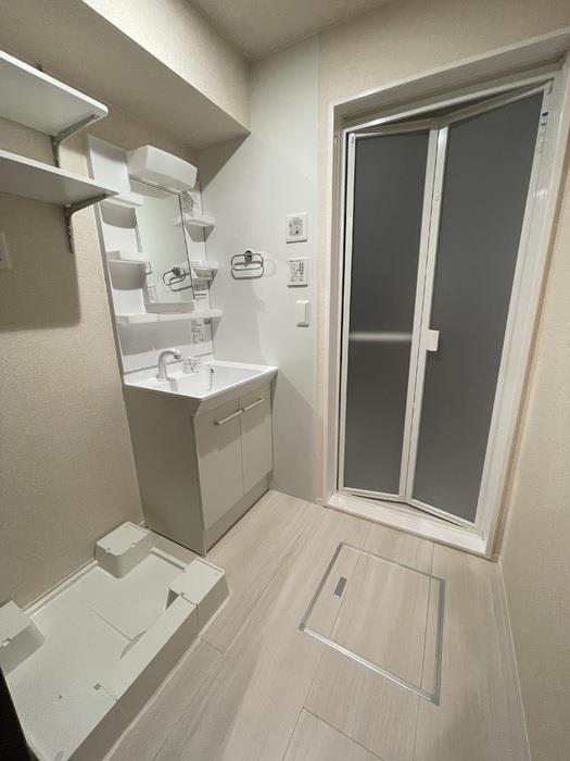 洗面設備　洗面室