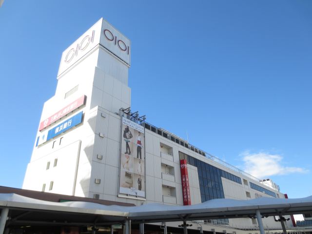 ショッピングセンター　丸井（ショッピングセンター）まで290m