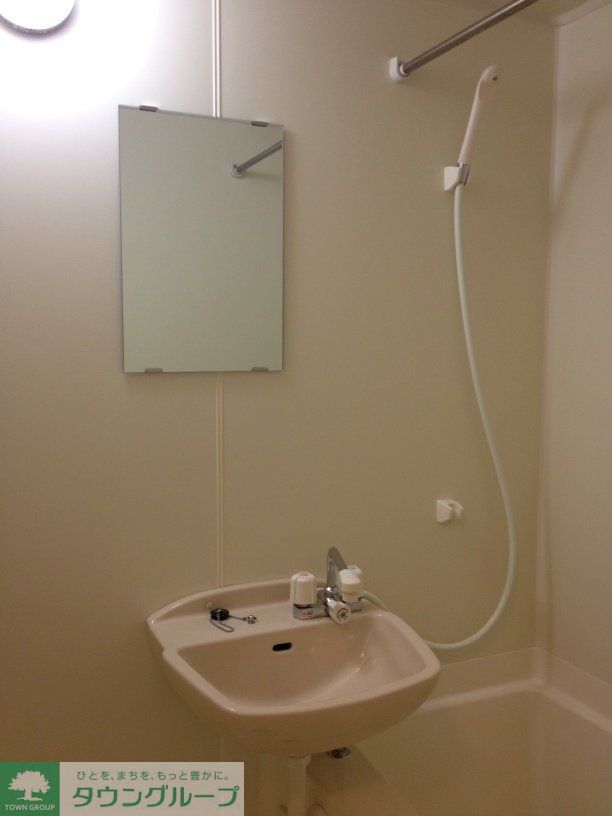 バス・シャワールーム　浴室乾燥機付バスルーム