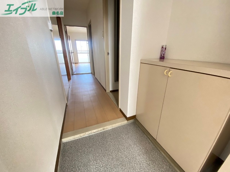 玄関　同型参考写真