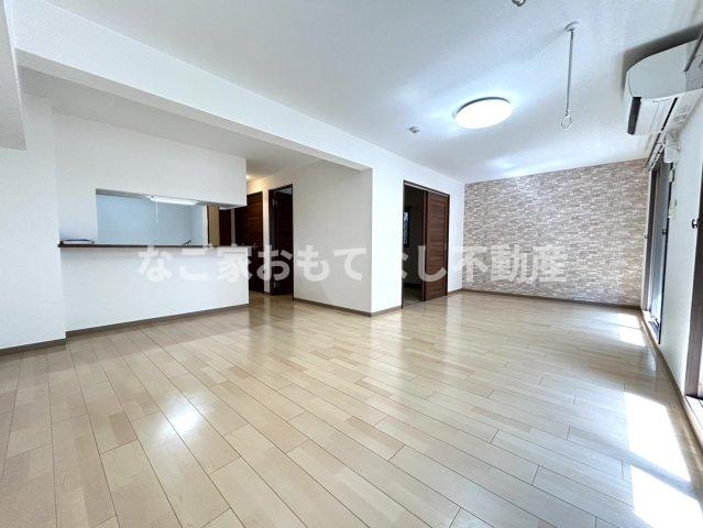 居室・リビング　※写真は別号室