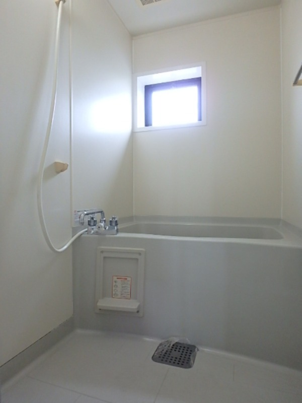 バス・シャワールーム　図面と現状に相違がある場合には現状を優先