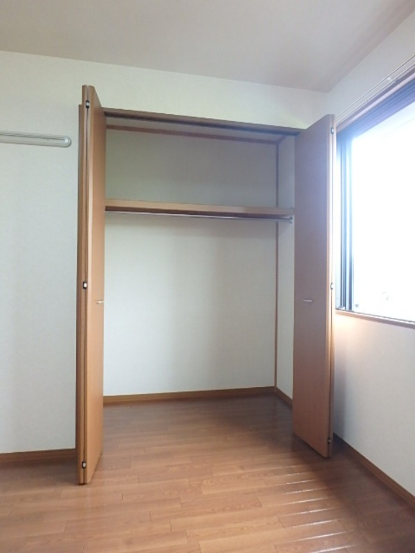 収納　図面と現状に相違がある場合には現状を優先