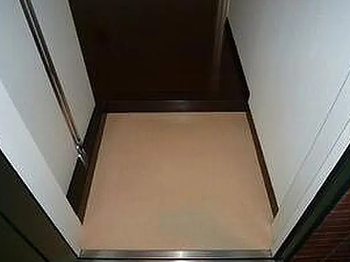 玄関　別タイプ部屋　参考写真です