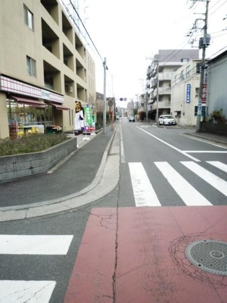 その他　建物前面道路（その他）まで1m