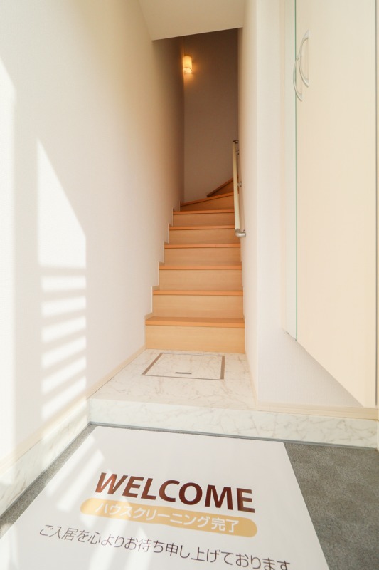 玄関　図面と現状が相違がある場合には現状を優先