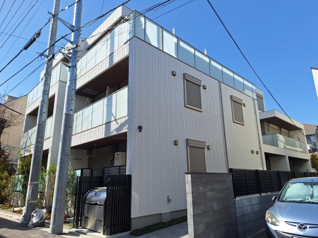 建物外観　シニア向け賃貸住宅ヘーベルVillage