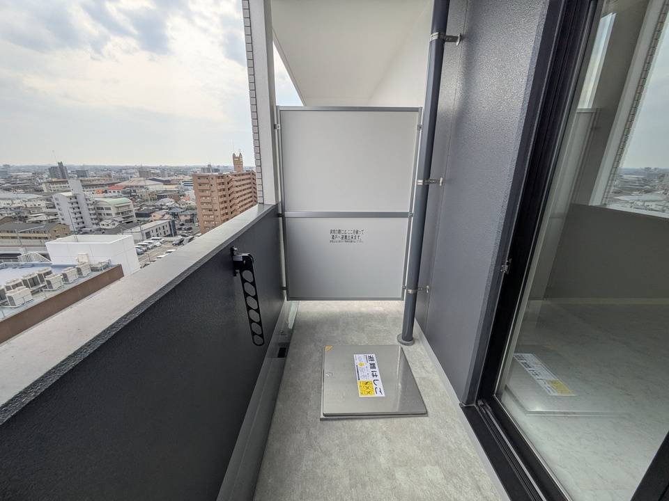 バルコニー　バルコニー