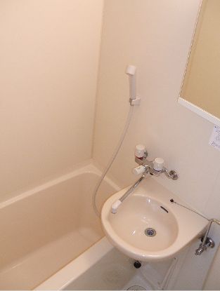 バス・シャワールーム　参考写真