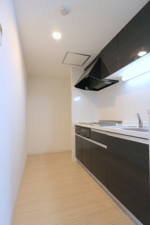 キッチン　対面式のシステムキッチンです♪