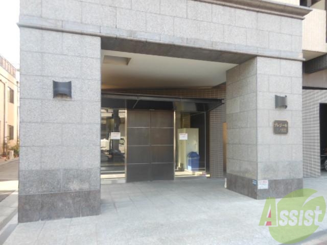 エントランス　広々としたエントランスです！