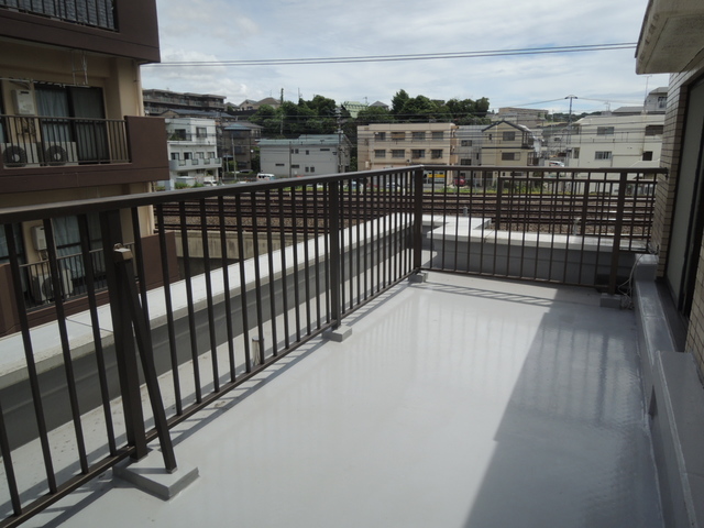 バルコニー　ルーフバルコニー