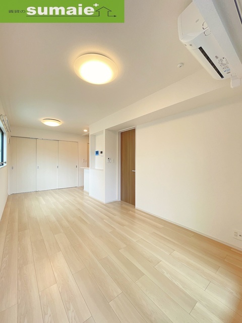 居室・リビング　同仕様写真