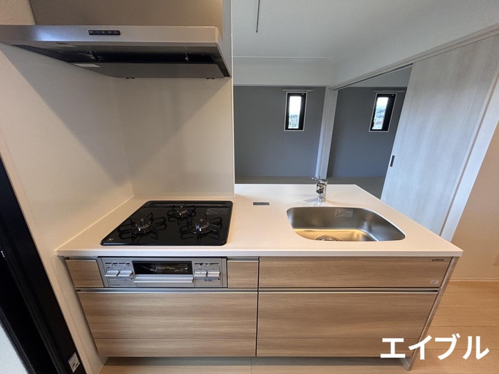 キッチン　同じ部屋タイプの別部屋の写真です。現況と異なる場合は現況を優