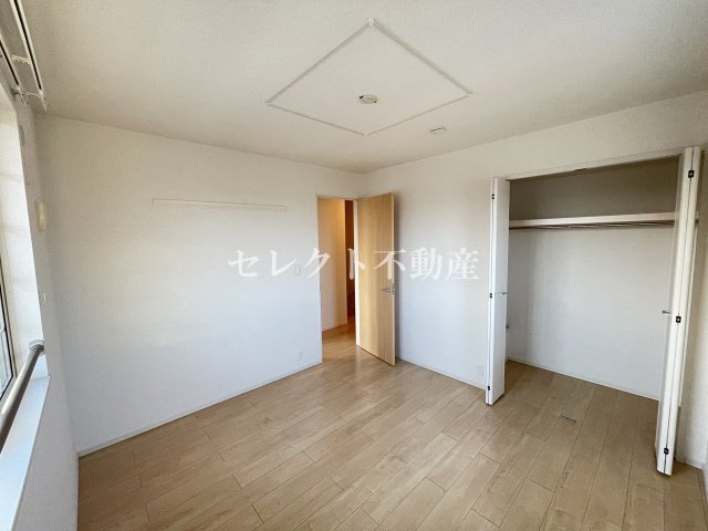 収納　【Ｖｉｌｌａ　アニバ　I】ちょっとした収納スペースも充実して