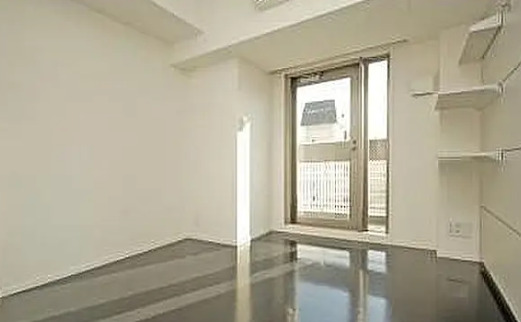 居室・リビング　別部屋の写真を使用しております。