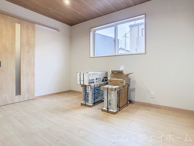 居室・リビング　建築中