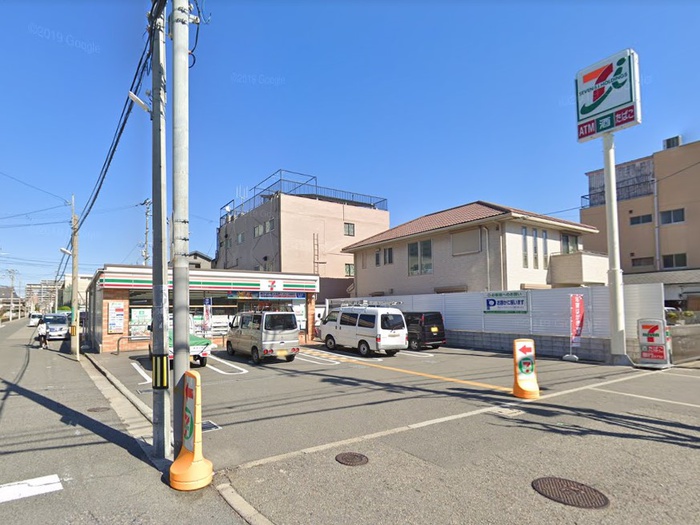 コンビニ　セブンイレブン（コンビニ）まで80m
