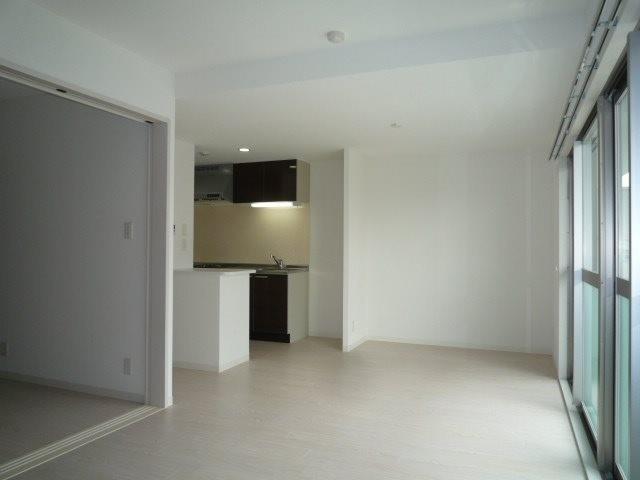 居室・リビング　洋室２