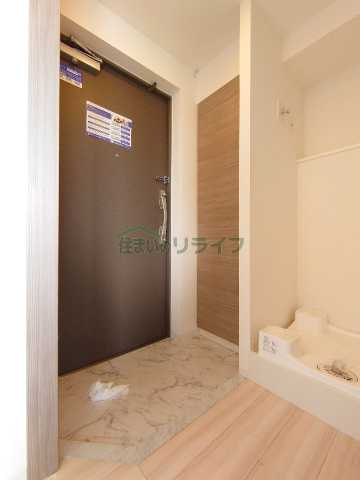 玄関　リライフ下北沢店