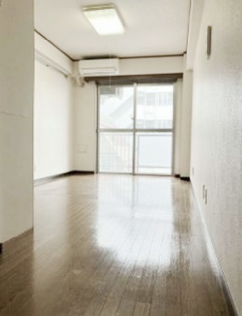 居室・リビング　同仕様参考写真