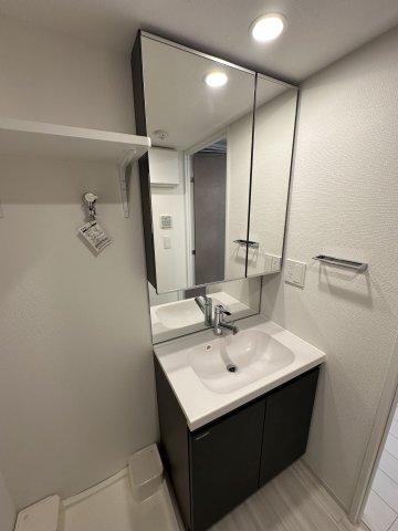 洗面設備　忙しい朝には欠かせない洗面所です