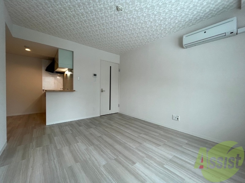 居室・リビング　広くてきれいなリビングです！快適に過ごせそうですね。