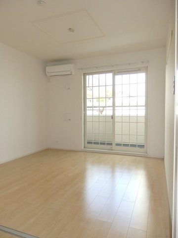 居室・リビング　使いやすいリビングです