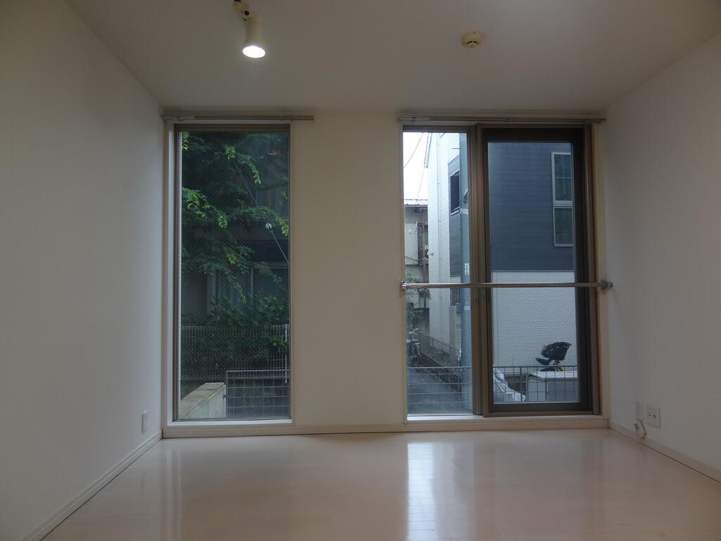 居室・リビング　ラディア北新宿　RADIA KITA-SHINJUKU