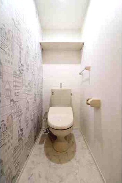 バルコニー　浴室乾燥機完備