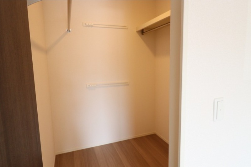 収納　図面と現状に相違がある場合には現状を優先