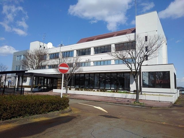 役所　三川町役場（役所）まで700m