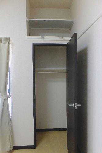 収納　ウォークインクローゼット