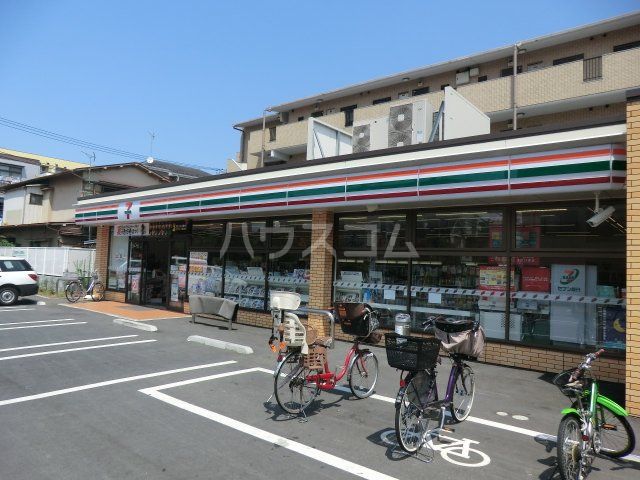 コンビニ　セブンイレブン葛飾高砂３丁目店（コンビニ）まで371m