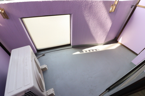 バルコニー　※別の部屋の写真です。