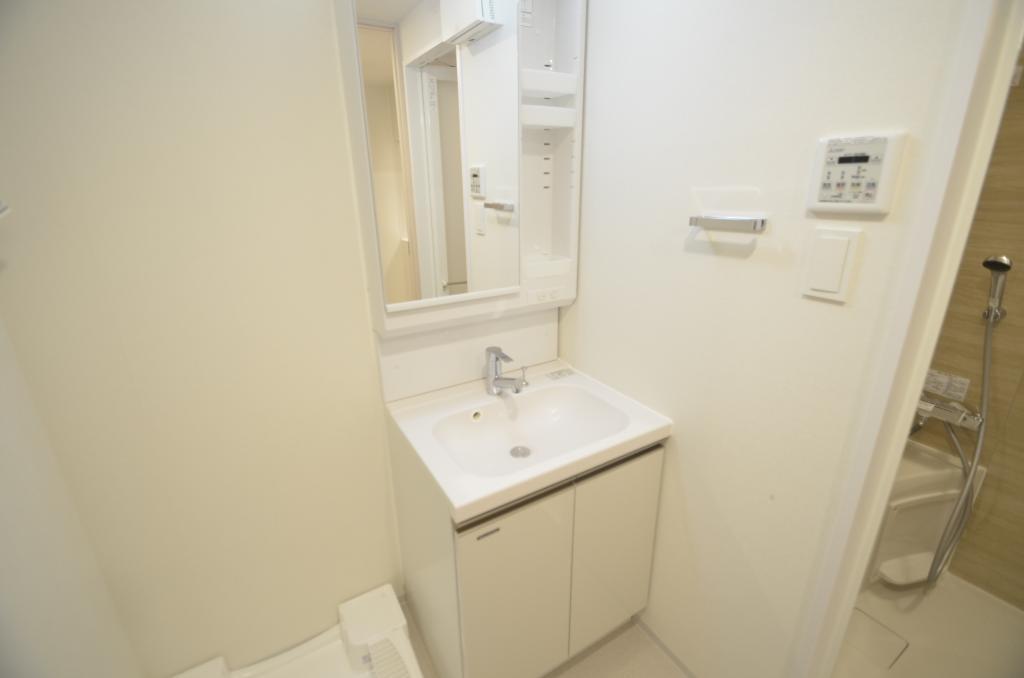 洗面設備　洗髪洗面化粧台