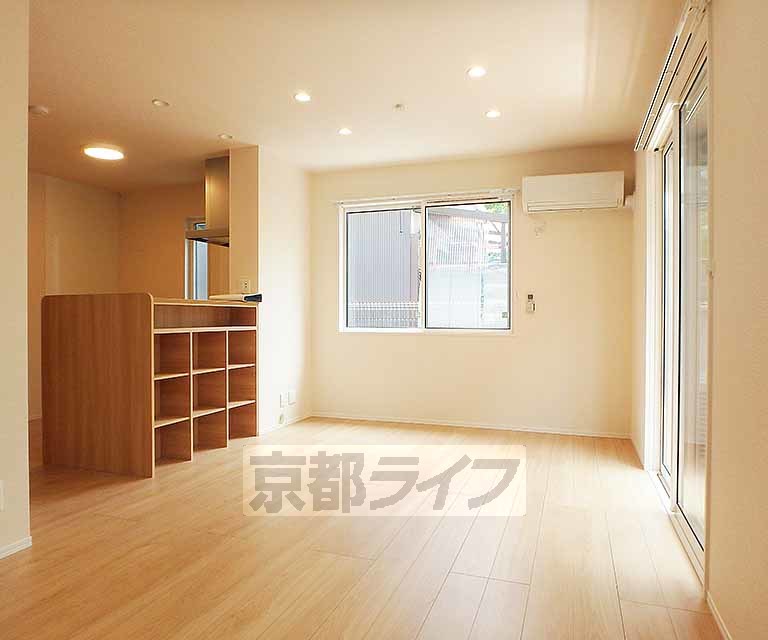 居室・リビング　１２．９帖のリビングです