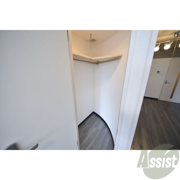 収納　寝室の収納です。部屋がすっきり片付きます。