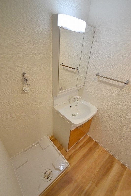 洗面設備　独立洗面台完備