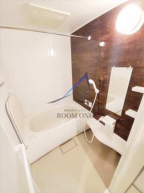 バス・シャワールーム　お風呂です。