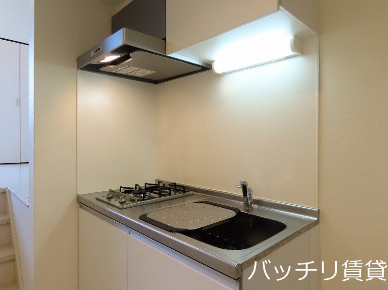 キッチン　同型タイプの為、現状を優先いたします。