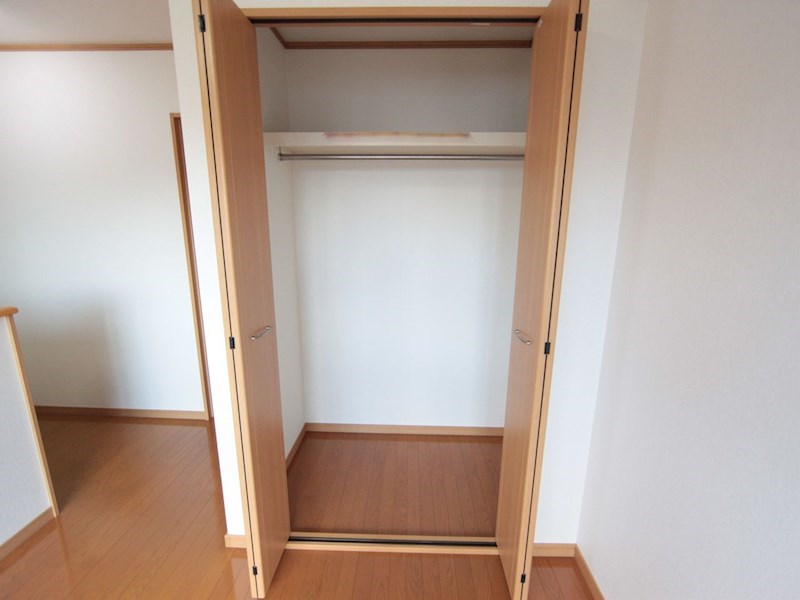 収納　クローゼット（収納充実してます）