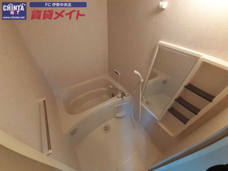 バス・シャワールーム　別部屋参考写真です