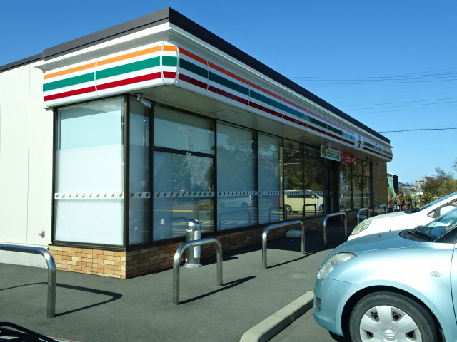 コンビニ　セブンイレブン　勝俣店（コンビニ）まで450m