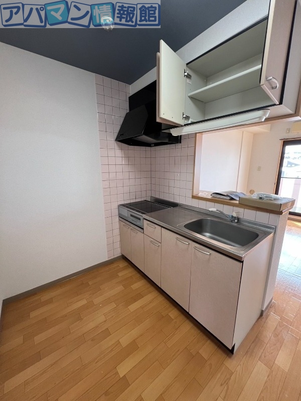 キッチン　※別号室のお写真になります