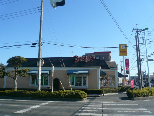 飲食店　デニーズ　東川口店（飲食店）まで600m