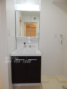 洗面設備　洗髪洗面化粧台